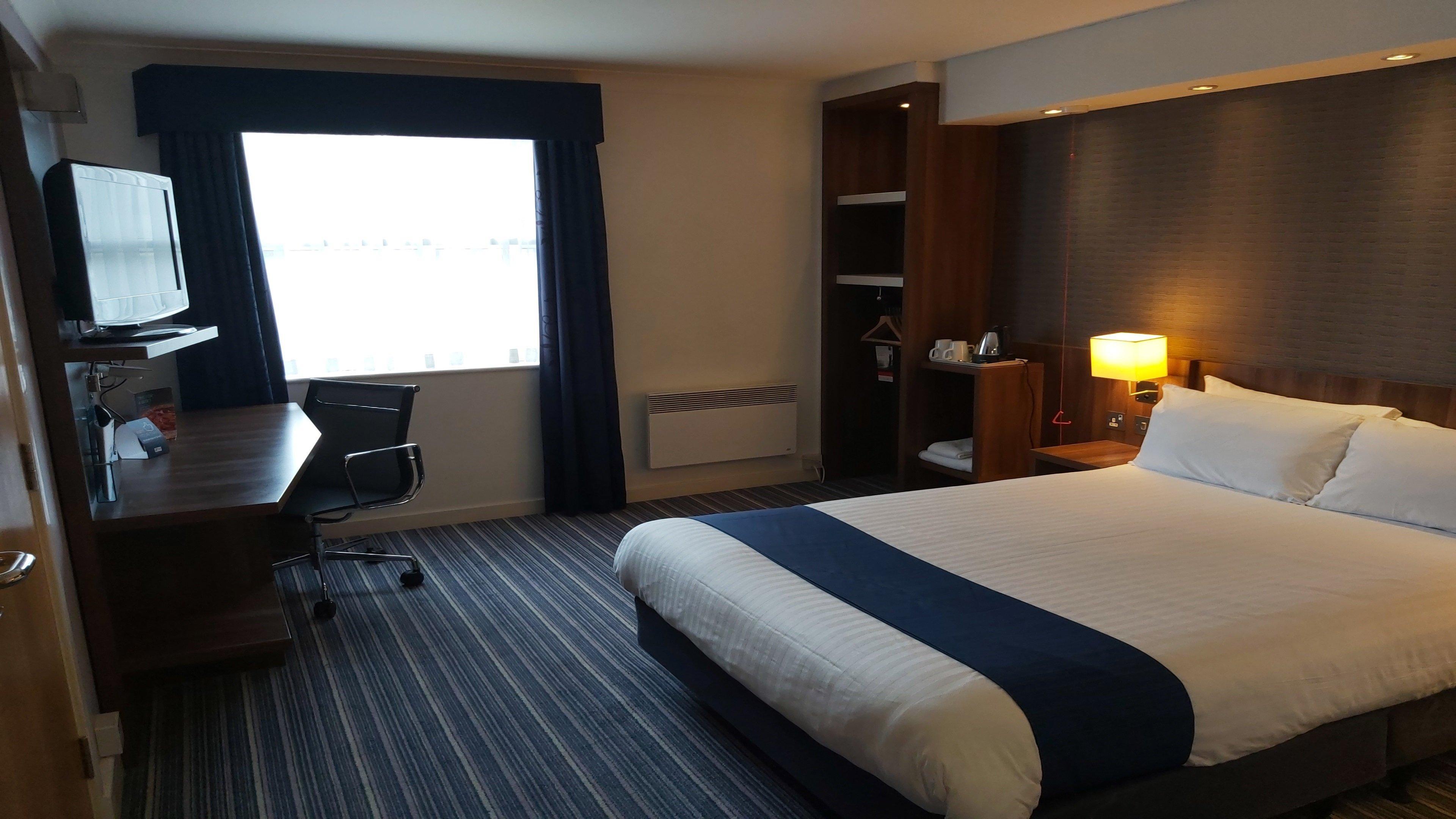 Holiday Inn Express Glenrothes By Ihg Екстер'єр фото
