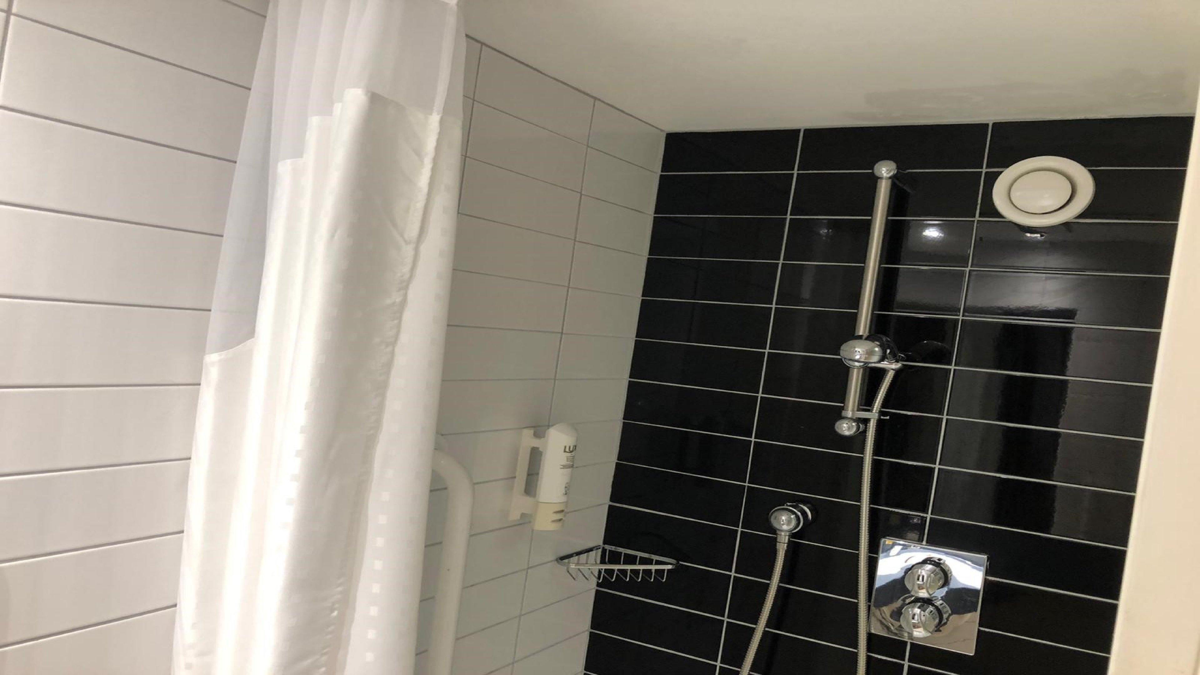 Holiday Inn Express Glenrothes By Ihg Екстер'єр фото