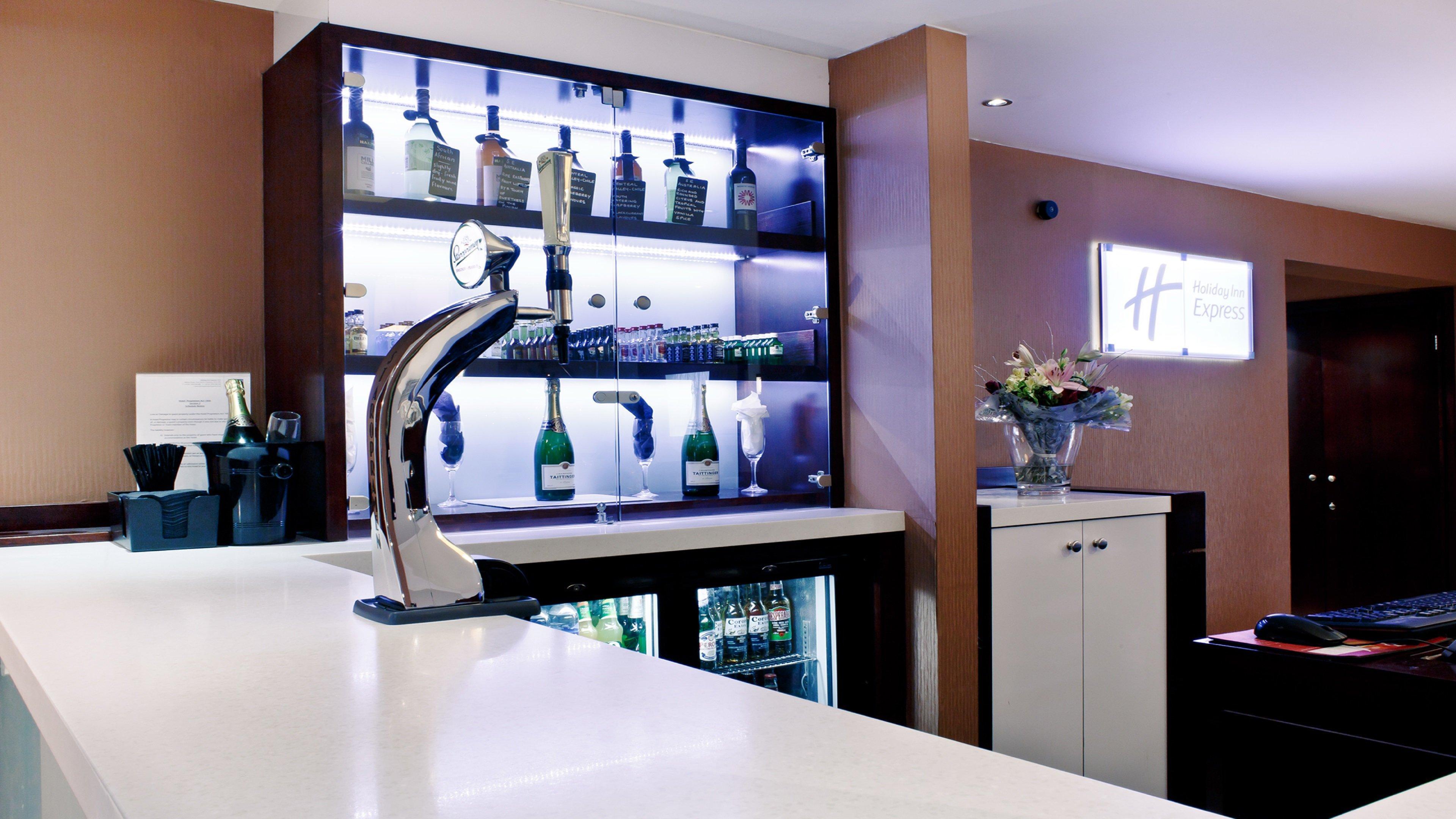 Holiday Inn Express Glenrothes By Ihg Екстер'єр фото