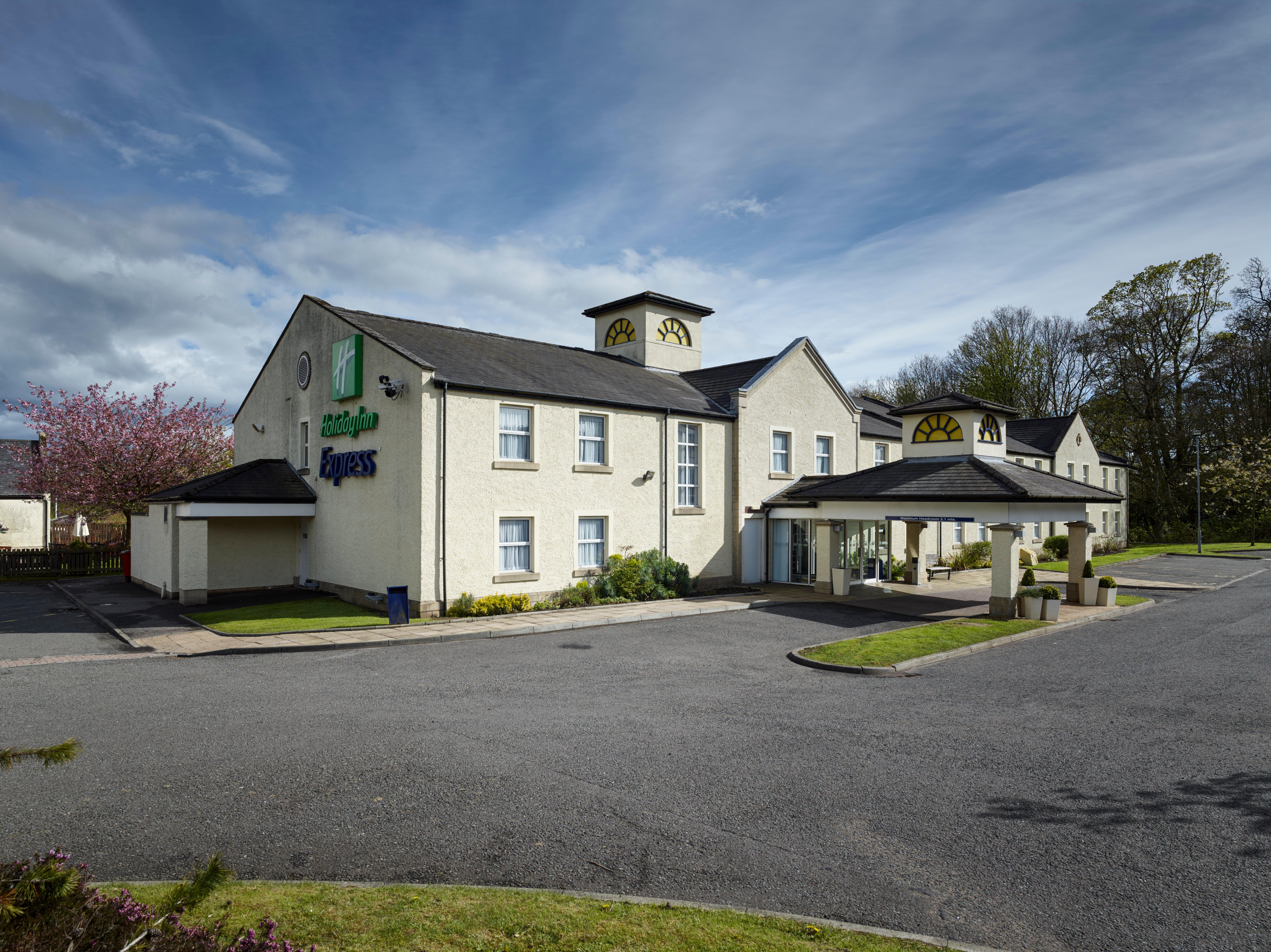 Holiday Inn Express Glenrothes By Ihg Екстер'єр фото